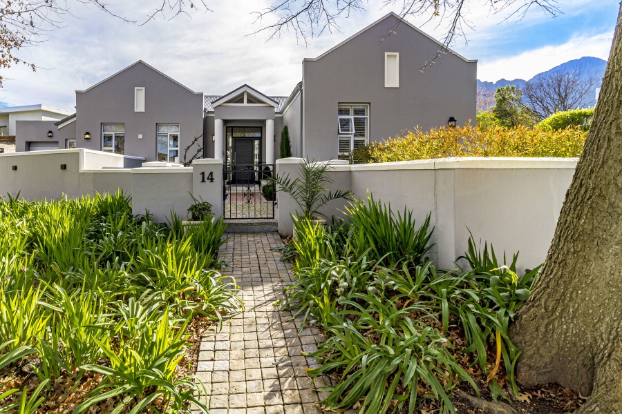 3 Bedroom Property for Sale in Erinvale Golf Estate Western Cape